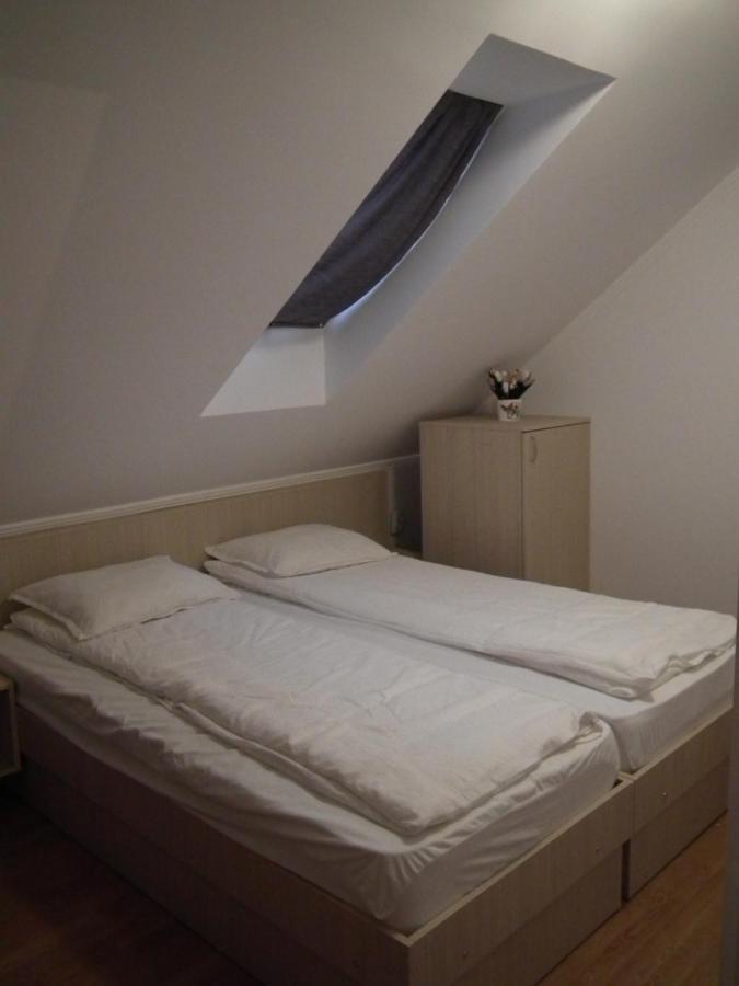 Kalmi Vendeghaz Otel Corund  Dış mekan fotoğraf