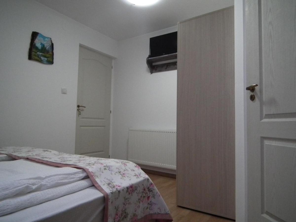 Kalmi Vendeghaz Otel Corund  Dış mekan fotoğraf